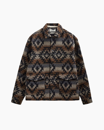 Anerkjendt AKOTTO Inka Overshirt Delicioso, Inka-Rautenmuster eingewebt, warmer Braunton Frontansicht