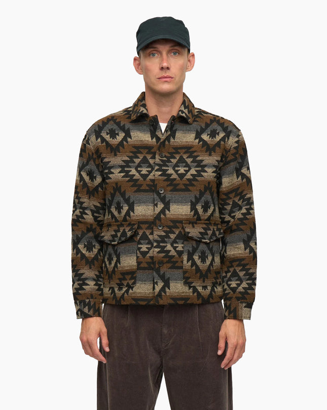 Anerkjendt AKOTTO Inka Overshirt Delicioso, Modell Frontansicht, 20% Wolle Rautenmuster Overshirt