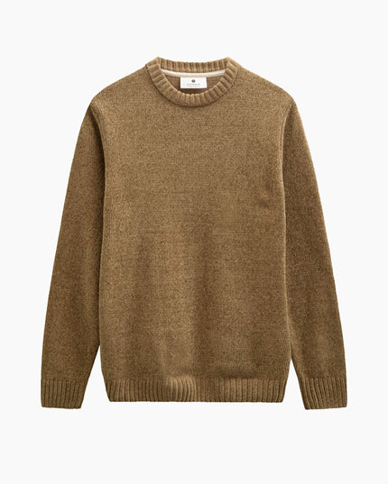 Anerkjendt AKSUNE Chenille Knit Ermine, samtige Stricktextur, Relaxed Fit, Frontansicht
