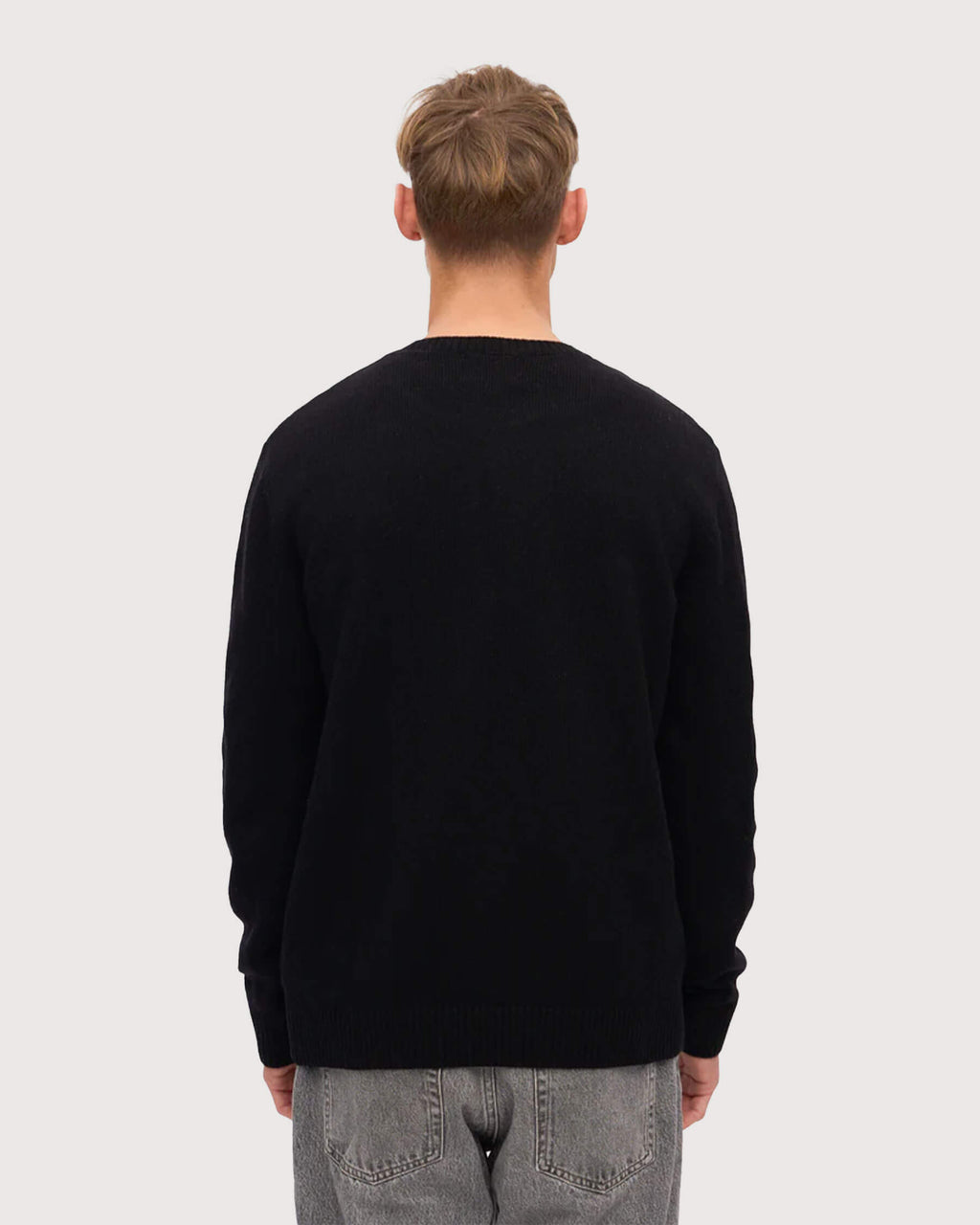Colorful-Standard-Classic-Merino-Wool-Crew-Deep-Black-02