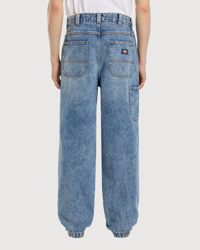 Dickies-Madison-loose-Jeans-Hellblau-02
