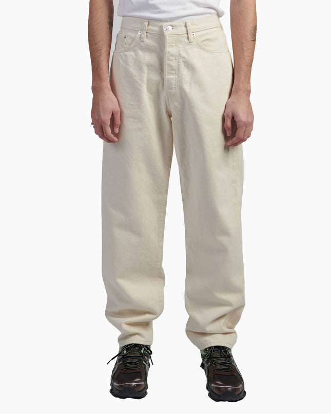 Edwin-Loose-Jeans-Natural-rinsed-03