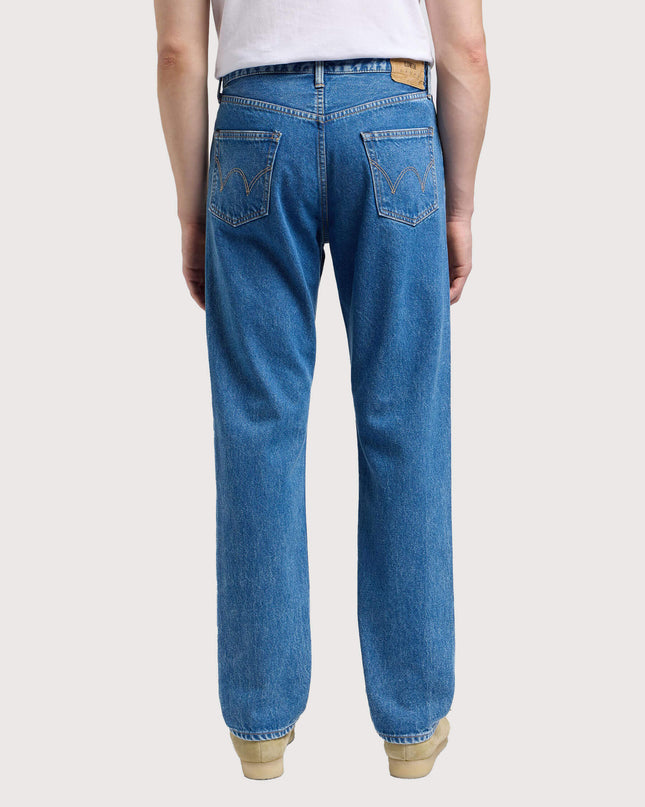 Edwin-Regular-Straight-Jeans-Blue-Mid-Light-Used-03
