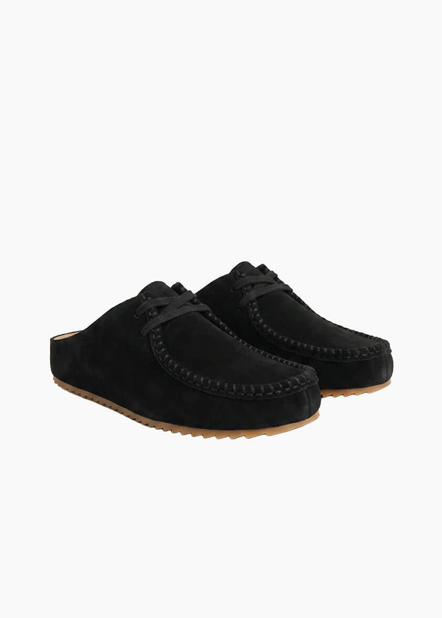 Good News London Kindlin Moccasin Slip-On Schwarz, gebürstetes Suede, Seitenansicht