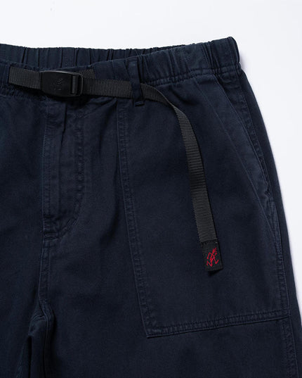 Gramicci Loose Tapered Pant Doppelmarineblau, Rechteck-Patchpocket Nahaufnahme, 1960er Fatigue-Inspiration