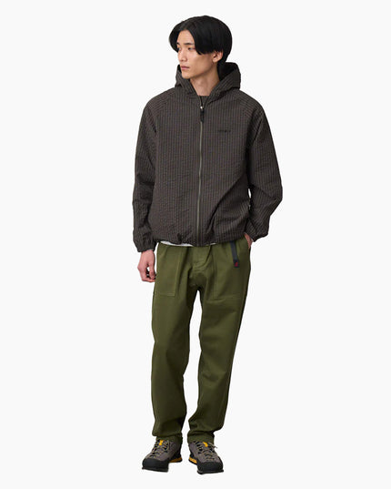 Gramicci-Loose-Tapered-Ridge-Pant-Olive-03