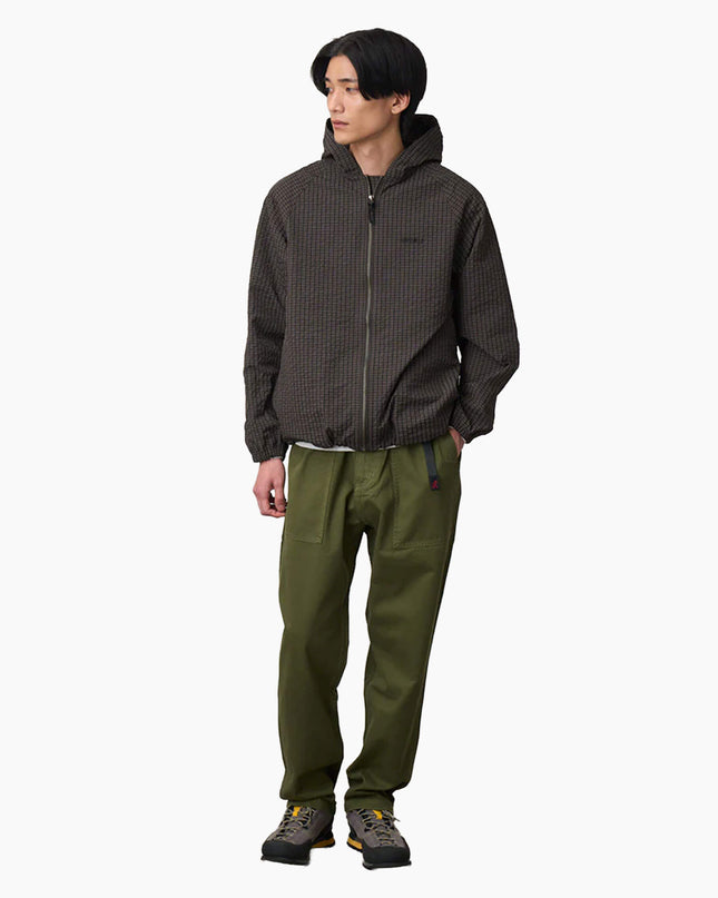 Gramicci-Loose-Tapered-Ridge-Pant-Olive-03
