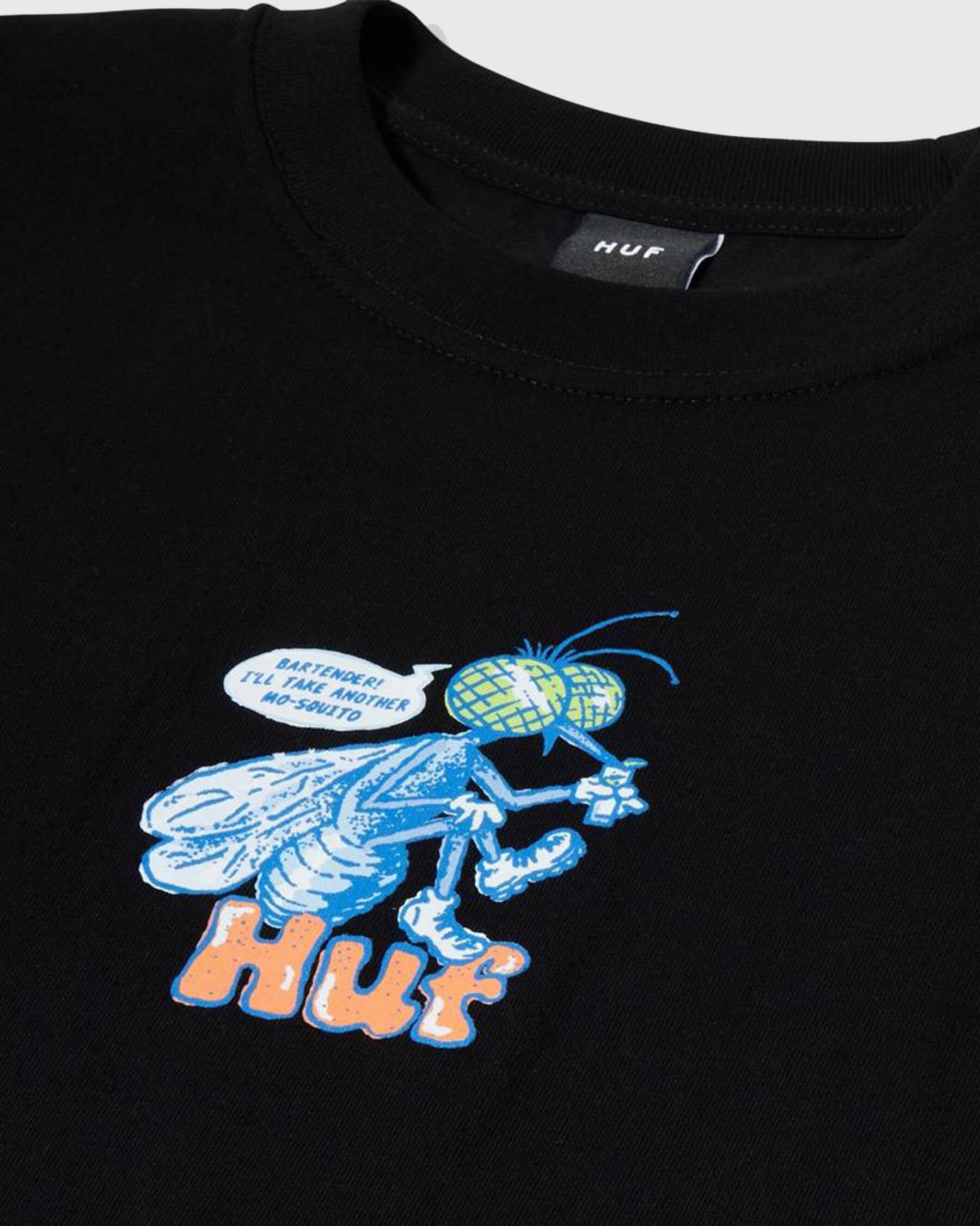 HUF-Blood-Drunk-T-Shirt-Schwarz-02