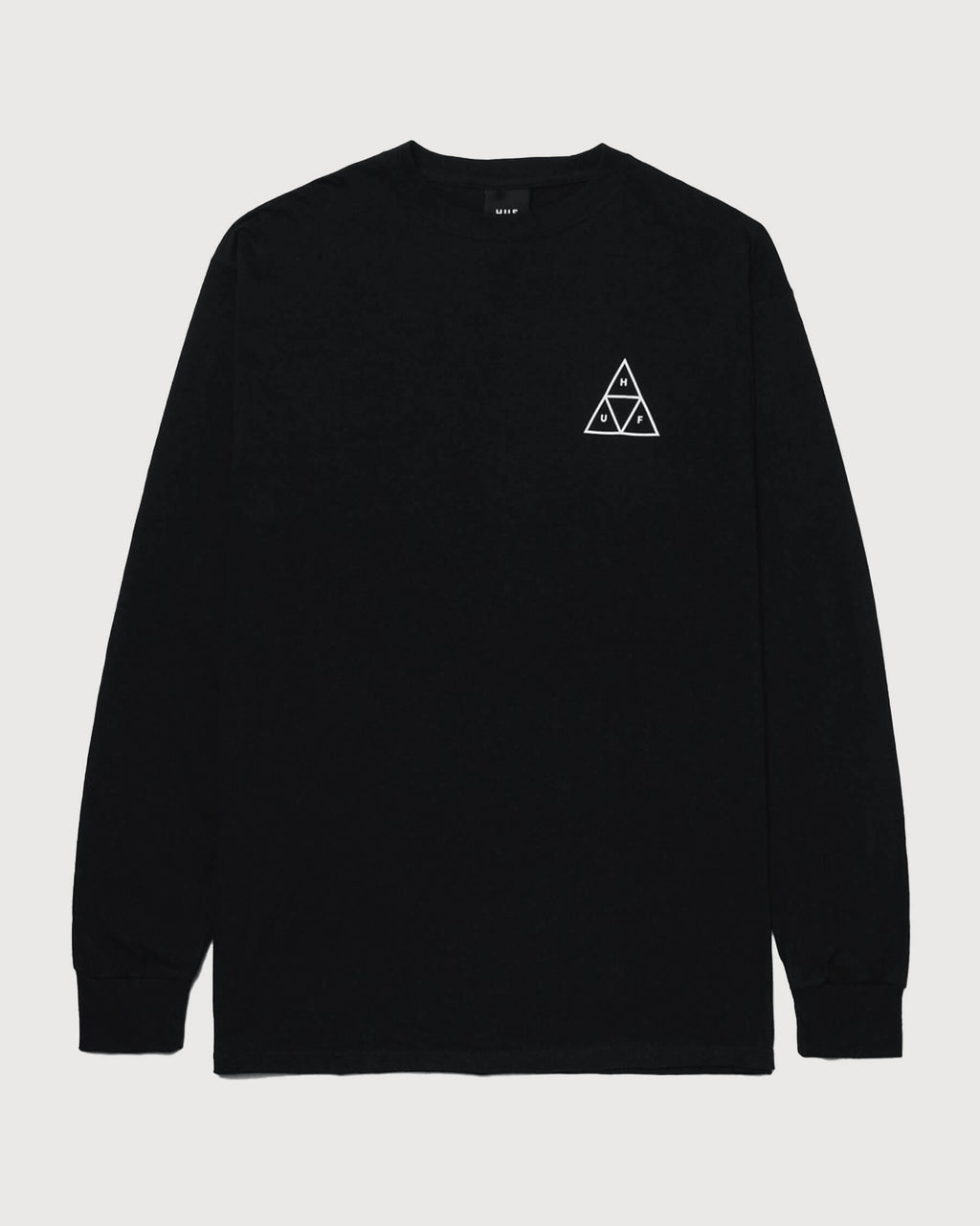 HUF-Essentials-Triple-Triangle-Longsleeve-Schwarz-01