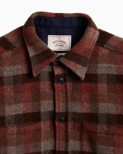 Portuguese Flannel Agripa Wollhemd, Hornknöpfe Nahaufnahme Detail, Naturhorn Knöpfe 100% Wolle Portugal