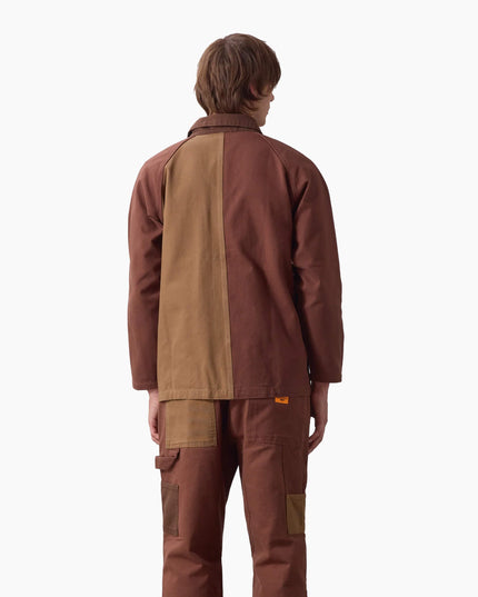 Service Works Patchwork Coverall 2.0 Brown, Lifestyle zweite Aufnahme, GOTS Coverall Jacke braun triple stitched
