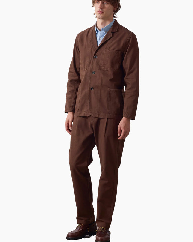 Service Works Twill Waiter Pants Brown, Lifestyle-Aufnahme, Service Works London Twill Hose braun GOTS Workwear