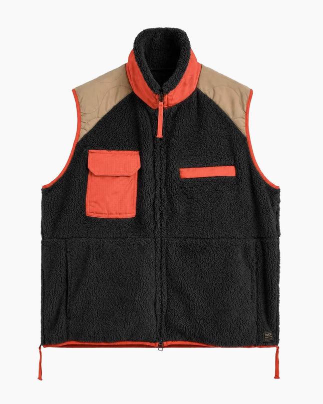 TAION Military Pile-Fleece High-Neck Vest Non Down D.Choco Crazy, Frontansicht Modell 181cm, Pile Fleece Ripstop Weste dunkelbraun Japan
