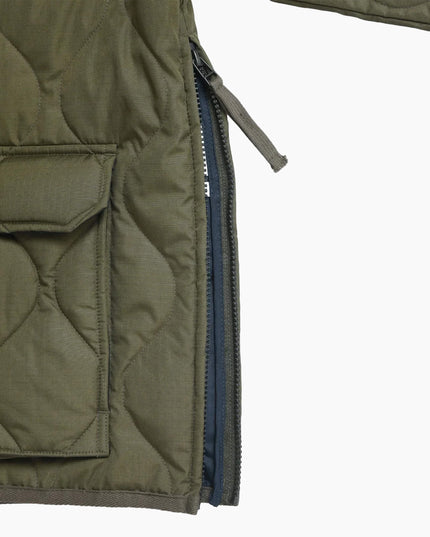 TAION Military W-Zip Down Hoodie Dark Olive, Seitenschlitze Hard Shell Ripstop Onion Quilting schwarz Japan
