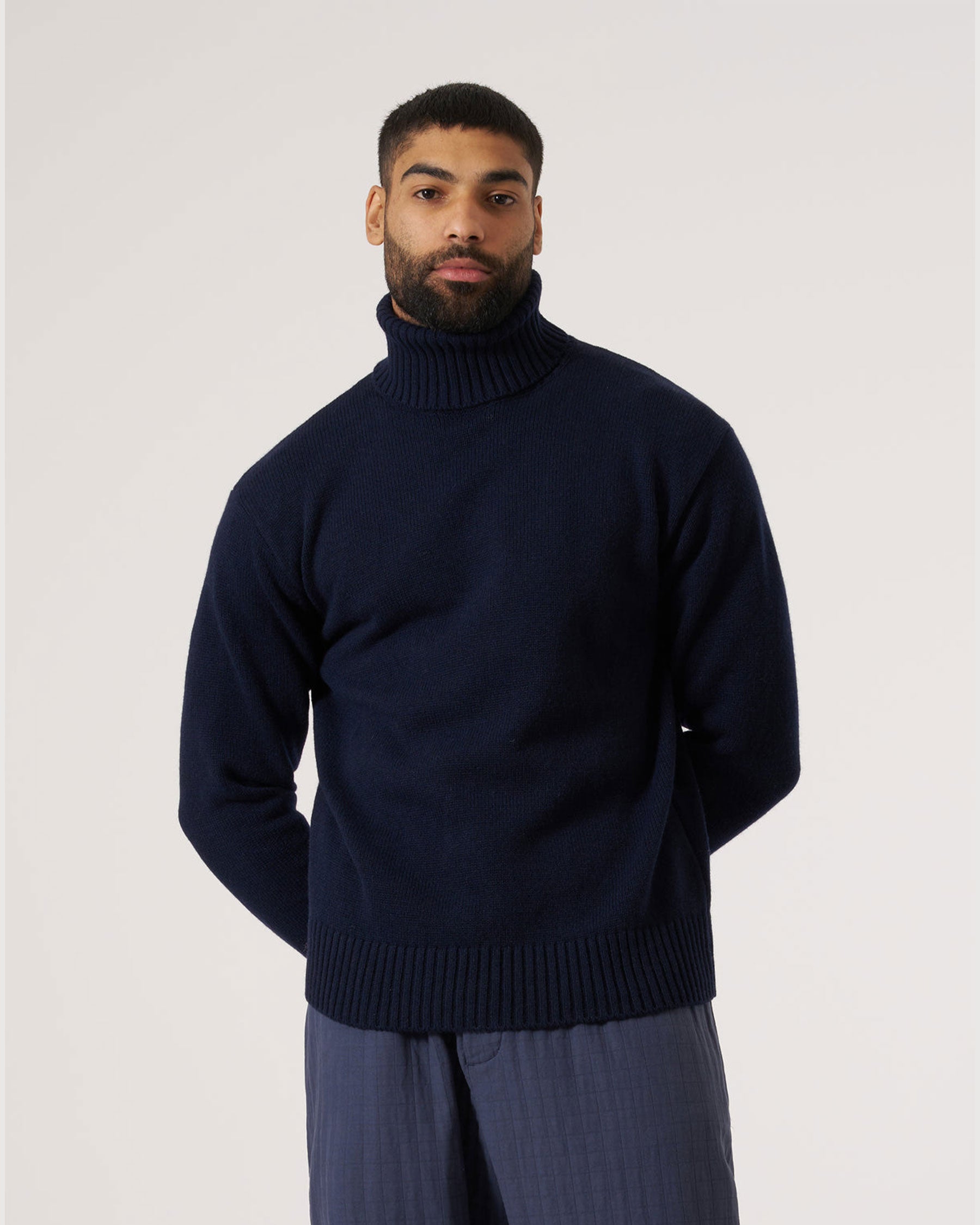 Universal-Works-Roll-Neck-Pullover-33451-Navy-01