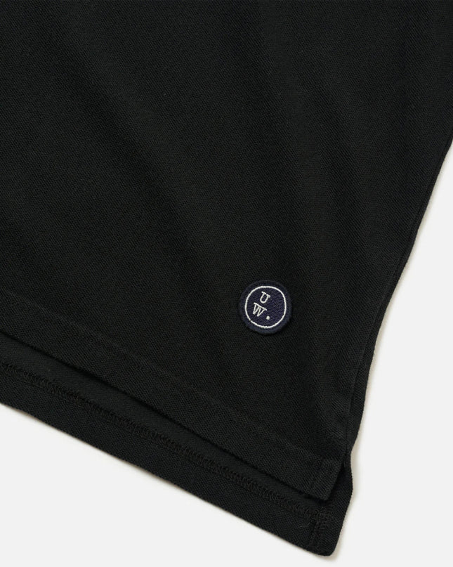 Universal-Works-Vacation-Polo-schwarz-03