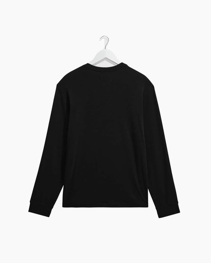 Wax London Caleb Henley Longsleeve Schwarz, Lifestyle-Rückenansicht, 210gsm Organic Cotton Brushed Slub schwarz