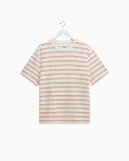 Wax London Dean T-Shirt Ecru Rust, 280gsm Bio-Baumwolle, Stitch-Stripe-Textur, Frontansicht