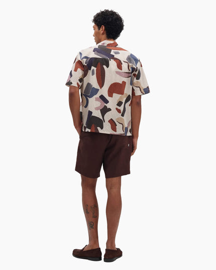 Wax London Didcot Ecru Multicolour, Outfit-Kombination mit Shorts, Ganzkörperaufnahme Sommer