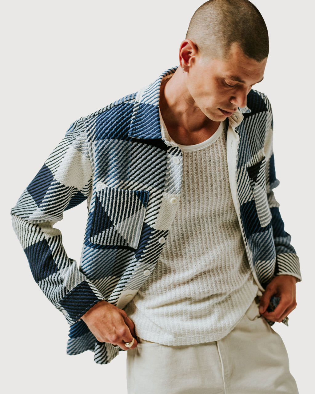 Wax-London-Whiting-Overshirt-Block-Check-Navy-02