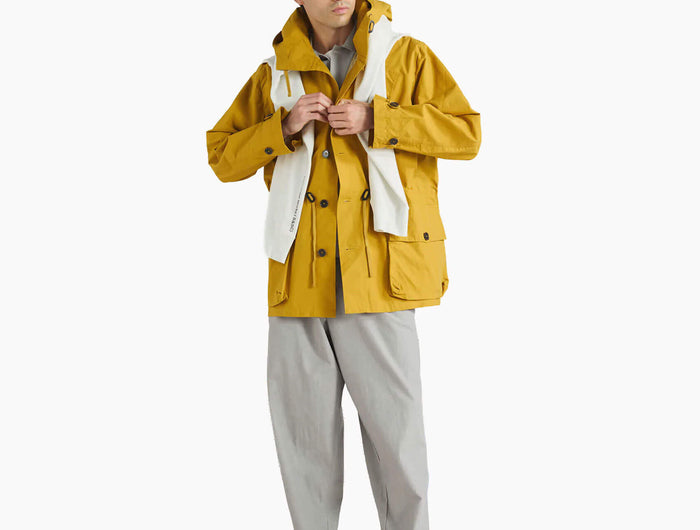 <h1>NEU</h1><h1> UNIVERSAL WORKS</h1>